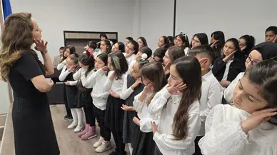 Gönüllü Öğretmenlerden Polifonik Çocuk Korosu