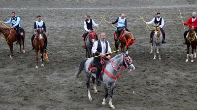 Cirit Sahası'nda Ata Sporu Heyecanı: Kazanan Dostluk Oldu
