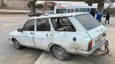 Minibüs ile Otomobil Çarpıştı! Yaralılar Var