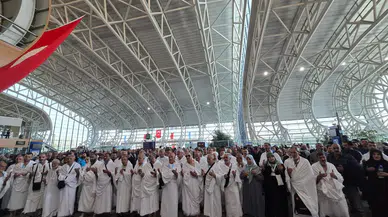 Umreciler Dualarla Uğurlandı: Erzincan'dan Mekke Medine Yolculuğu