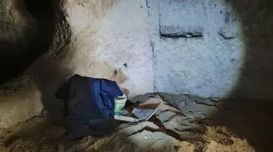 Kaçak Kazıda Eski Yeraltı Şehri Ortaya Çıktı: 2 Şüpheli Yakalandı