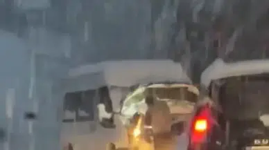 Sivas'ta Kar ve Tipi Hayatı Felç Etti: Yollar Kapatıldı