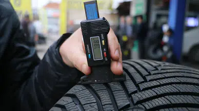 7 Derece Uyarısı! Kış Lastiği Değişiminde Yoğunluk Başladı