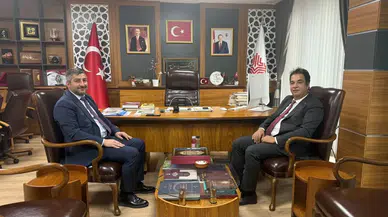 Sivas’ta Üniversite ve Vakıflar Bölge Müdürlüğü İş Birliği İçin Görüştü