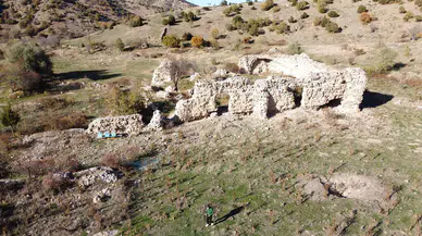 Tarihi Han Harap Durumda! Tarihi İpek Yolu'ndaki Utanç