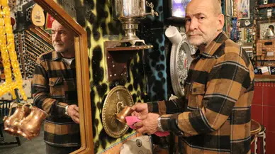 Sivas’ta Bir Demlikle Başlayan Antika Merakı, Nostalji Dolu Kafeye Dönüştü