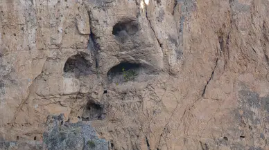 Mağaralar Korku Noktasına Döndü: Depremin Ardından Kayalar Kopuyor