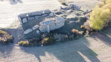 Asırlara meydan okuyor! Restore edileceği günü bekliyor