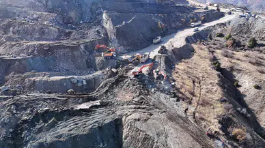 Sivas'ta Maden Göçüğü: Şirket Müdürü Toprak Altında Kaldı