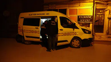 'Kız Meselesi' Kavgası Kanlı Bitti: 18'lik Genç Bıçaklandı!