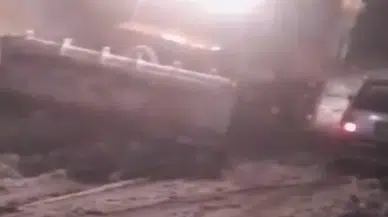 Sivas-Malatya Karayolu Kapalı! Kar Kalınlığı 20 cm'yi Geçti