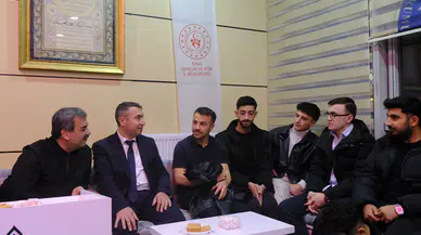 Öğrencilerle Kariyer ve Gelecek Üzerine Samimi Buluşm