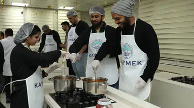Yabancı Öğrenciler Mutfakta: Yağlama Yapmayı Öğrendiler