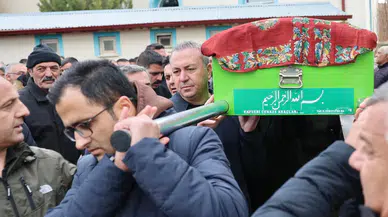 Sivas Belediye Başkanı Adem Uzun’un Babaannesi Son Yolculuğuna Uğurlandı