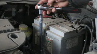 Soğuk Hava Aküleri Bitiriyor: Vurdurma Motoru Nasıl Bozar?