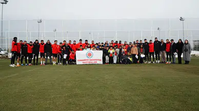 Cumhuriyet Üniversitesi Vakfı Okulları’ndan Sivasspor’a Moral Ziyareti