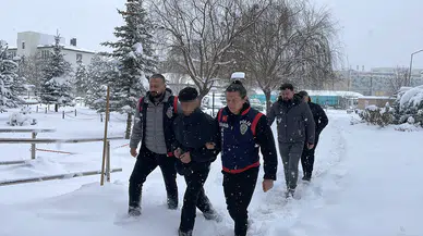 Sivas'ta Kanlı Yılbaşı: 18 Yaşındaki Baran Kırmıt Hayatını Kaybetti