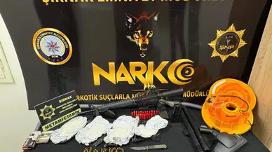 Polis Şırnak’ta Milyonlarca Liralık Kaçak Malzeme Yakaladı