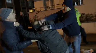 Kedilere Yaktıkları Soba Evlerini Kül Etti, Kavga Çıktı!