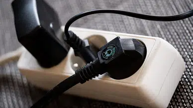 Elektrik Faturasının Gizli Canavarı Ortaya Çıktı: 1 Fırın, 65 Buzdolabı Gücünde