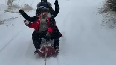 Malatya’da Tehlikeli Eğlence: Traktör Arkasında Kar Sörfü!