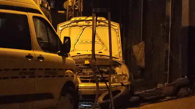 Tamirhanede Feci Ölüm! Isınmak İçin Girdiği Otomobil Mezarı Oldu