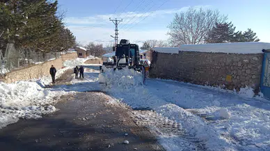 Çepni Belediyesi Yol Temizleme Çalışmalarını Sürdürüyor