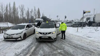 Sivas Valiliği'nden Kritik Uyarı! Mahsur Kalanlar Var