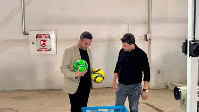 Malatya Akçadağ'da Tekstilden Spora Dönüşüm: Dev Futbol Topu Tesisi 300 Kişiye İş Kapısı Açtı