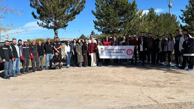 Sivas Cumhuriyet Üniversitesi Öğrencilerinden Kampüse Yeşil Dokunuş