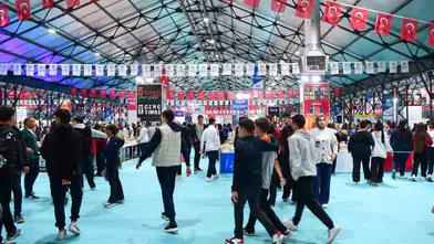 Malatya Kitap Fuarı Kapılarını Açtı: "Bir Kitap Bin Umut" Coşkusu Devam Ediyor!