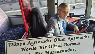 Manili Kaptanı: Nezaket ve Gülümseme Dağıtan Şoför