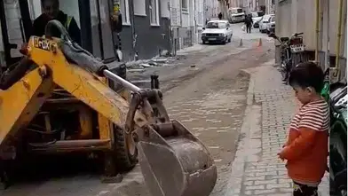 Oyuncak Kamyonuna Hafriyat İstedi, Belediye Seferber Oldu