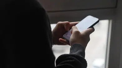 Sosyal Medyada Kısa Video Bağımlılığı: Dikkat Kaybı ve Psikolojik Sorunlara Yol Açabilir
