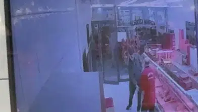 Sebze Halinde Silahlar Konuştu: İki Kardeş Kurşunların Hedefi Oldu