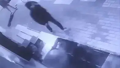 Sabaha karşı otomobilleri parçaladılar, şikâyet olmayınca serbest kaldılar