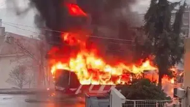 Karabağlar’da yangın paniği! Belediye otobüsü küle döndü