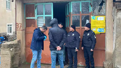 Sabah saatlerinde korkunç olay! baba oğlunu kanlar içinde buldu