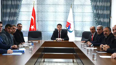 Zara Kaymakamlığı’ndan Gençlere Arıcılık Desteği