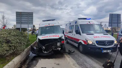 Ambulansa yol vermek isterken facia! Manavgat’ta ortalık savaş alanına dündü