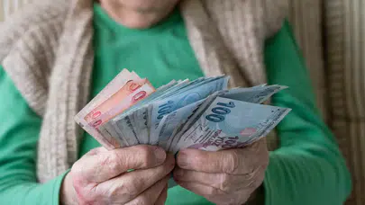 Emekli Zam Farklarının Yatacağı Tarih Belli Oldu: 19,1 Milyar TL Ödeme Yapılacak