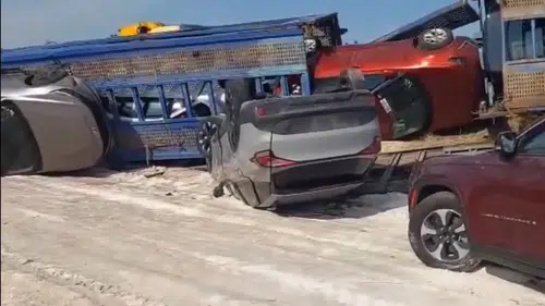 Viranşehir yolunda milyonluk araçlar hurdaya döndü!