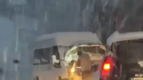 Sivas'ta Kar ve Tipi Hayatı Felç Etti: Yollar Kapatıldı