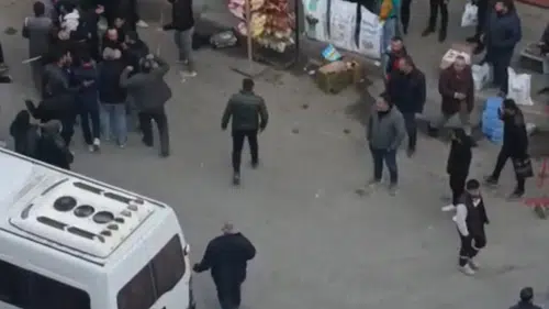 Değnek, balta ve silahlar! Iğdır’da şiddet sokağa taştı