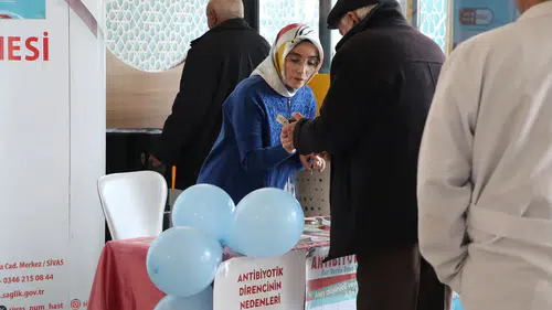 Akılcı Antibiyotik Kullanımını Anlattılar