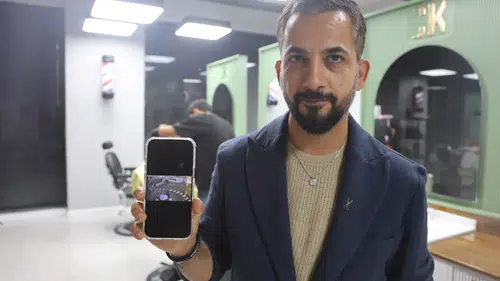 Deprem anında dönerle kaçtı: Hatay’da gülümseten anlar kamerada