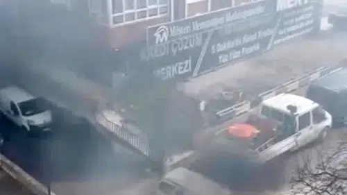 Seyir Halindeki Araç Yangın Çıkardı