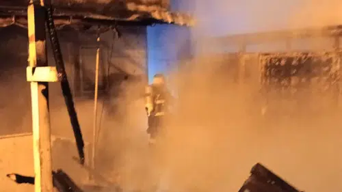 Zonguldak’ta soğuk gece alevlerle ısındı! Facianın eşiğinden dönüldü