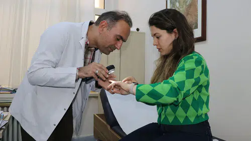 Soğuk Hava Cilt Bariyerini Yıkıyor: İşte Egzamadan Korunma Yolları