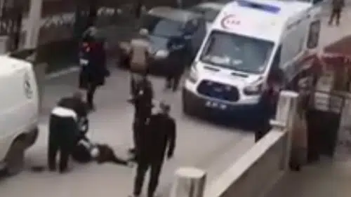 Aksaray’da aile kavgası sokağa taştı! Kayınpeder damadını ağır yaraladı